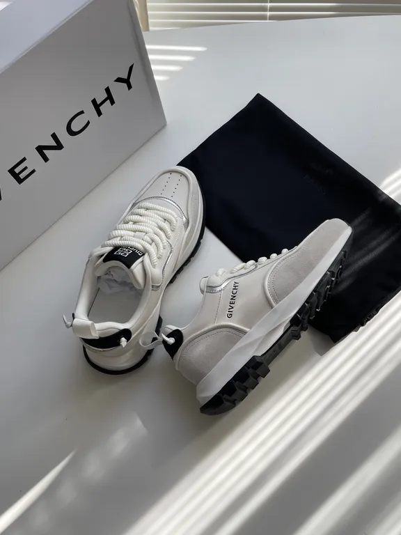 Givenchy Shoe 